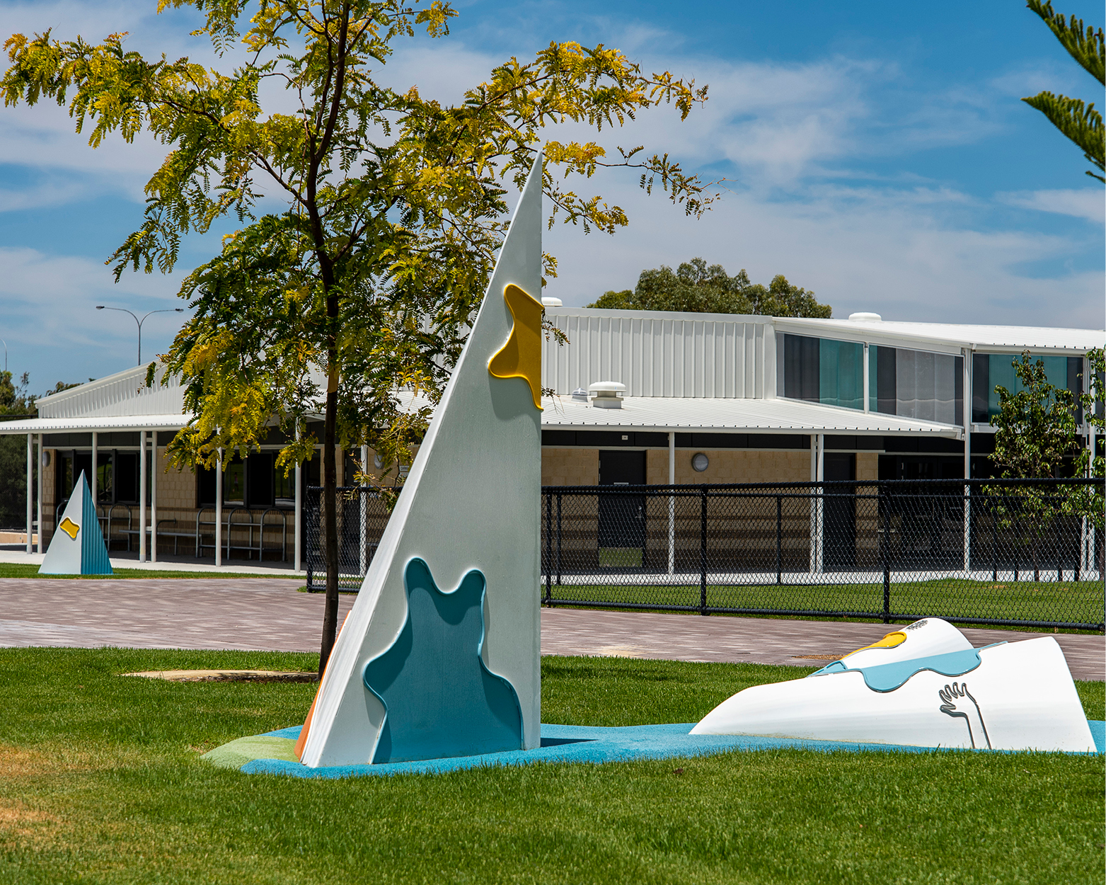 Elisa Markes-Young - Do Sheep Dream of the Sea