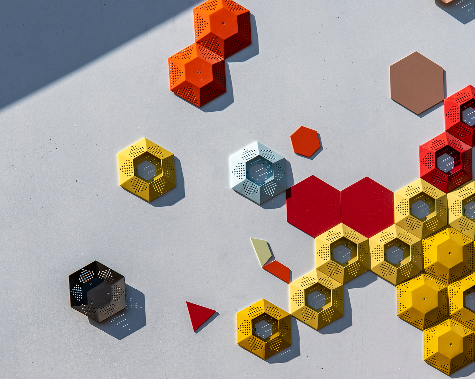 Elisa Markes-Young - Capture the Winds