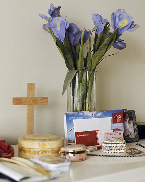 Christopher Young - Eight #51